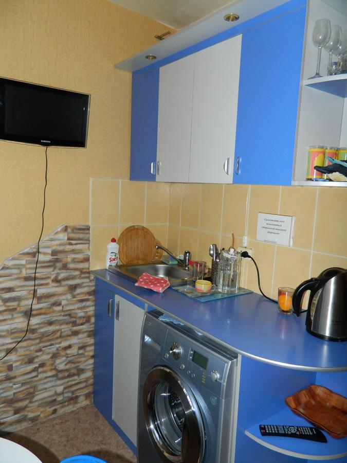 Mini Hotel Galant on Deputatskaya 5 Bratsk Buitenkant foto